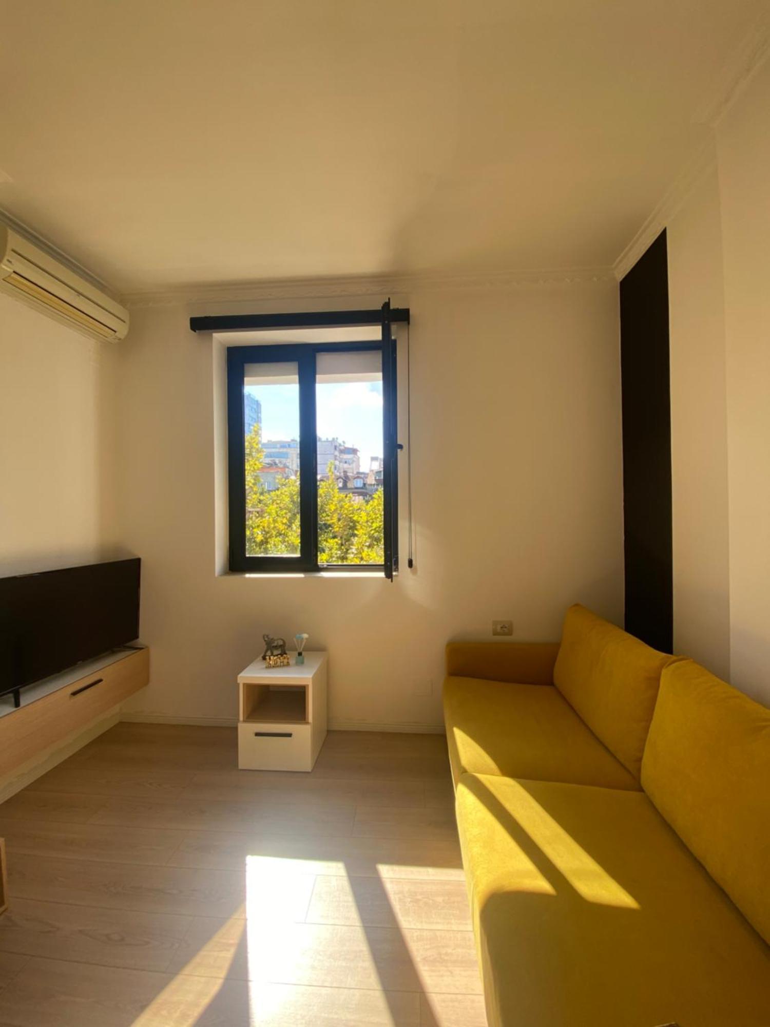 Cozycomfy Studio Tirana Exterior photo